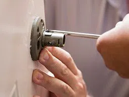 Security Locksmith Services Charlotte, NC 704-802-5870 Security Locksmith Services Charlotte, NC 704-802-5870 - 18-Emergency-Opening