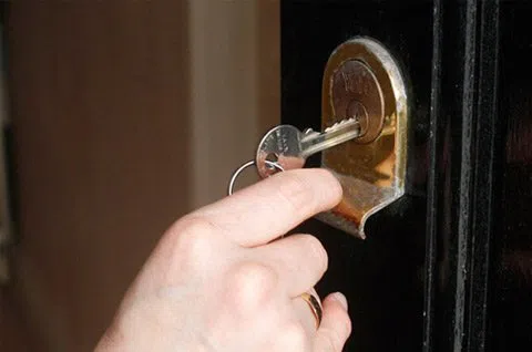 Security Locksmith Services Charlotte, NC 704-802-5870 Security Locksmith Services Charlotte, NC 704-802-5870 - 7-Door-Unlock